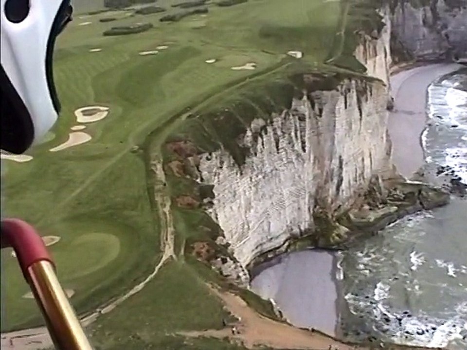 Octeville, le 02/06/2001.