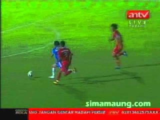 Video Gol - Semen Padang 1 vs 1 Persib - ISL 2010/2011.wmv