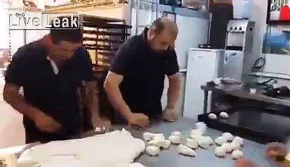 LiveLeak.com - When you and your co-workers have flow