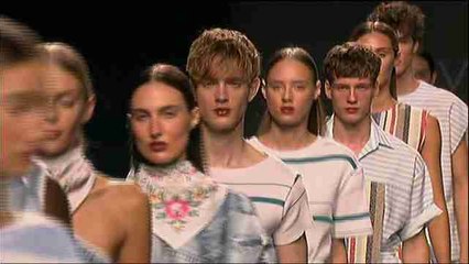 Xavi Reyes vuelve a la pasarela de Samsung Ego