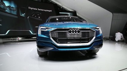 Francfort 2015 : Audi e-tron quattro