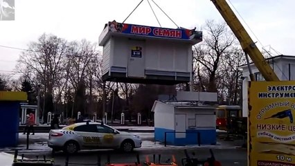 LiveLeak.com - Just walk it off...