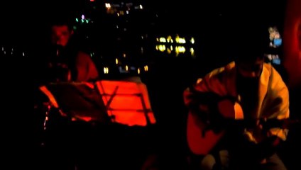 Koray Avcı Asi ve Mavi