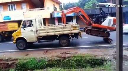Une façon bien originale de garer sa pelleteuse