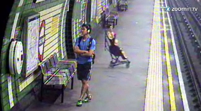 Un bébé dans sa poussette tombe sur les voies du métro