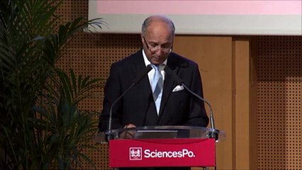 Oups, Laurent Fabius a fait un lapsus sur Jacques Chirac !