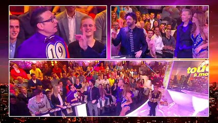 La danse endiablée et improbable de Julien Courbet et Benoît Dubois dans Touche pas à mon poste