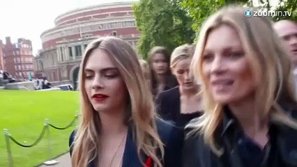 Cara Delevingne et Pharell Williams réunis pour Chanel