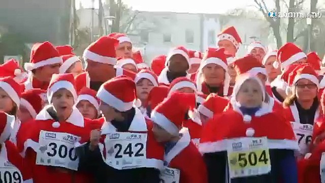 900 Pères Noël s'emparent des rues berlinoises