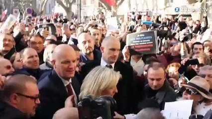 Beaucaire: Marine Le Pen, hommage ou meeting?