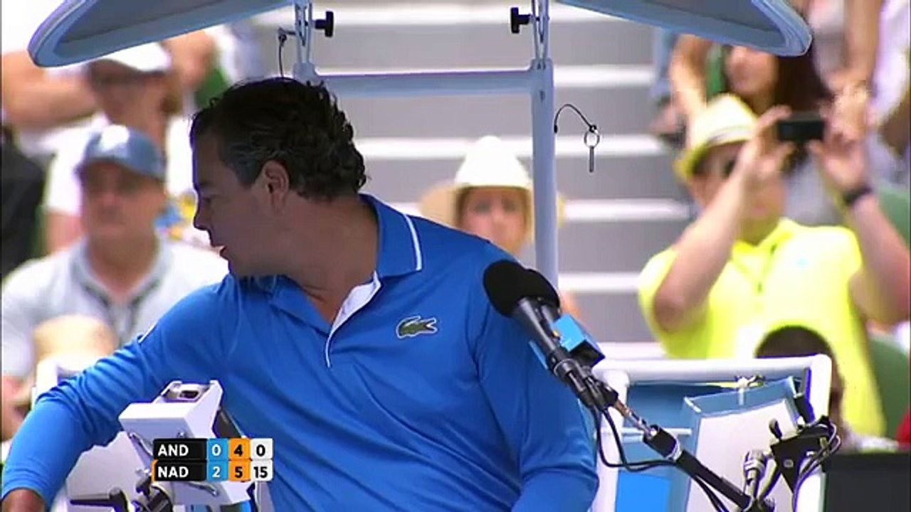 Open d'Australie : un ramasseur de balles amuse Rafael Nadal