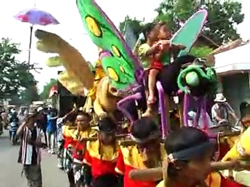 BIARIN KANG @ Seni Burok PUTRA NADA Entertainment Clip DIMAS Video Shooting Gebang Cirebon