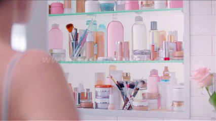 pub Garnier BB Light 2015 [HQ]