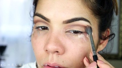 Cut Crease With A Pop Of Color   Chelsea Bella MAKEUP TIPS HD ✔
