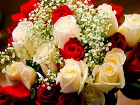 Say Happy Birthday with Flowers in a Birthday Bouquet