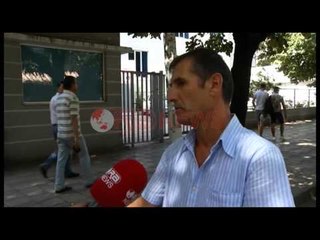 Përdorues të biçikletave prej vitesh, rrëfejnë problematikat që hasin në qarkullim- Ora News