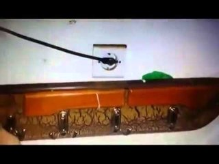 Greqi , Arrestohet shqiptari, fshehu 5 kg heroinë në murin e shtëpisë - Ora News-