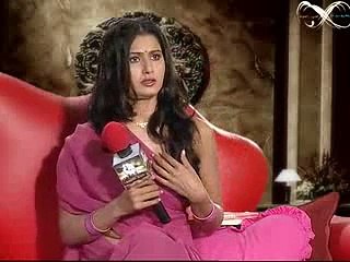 Savita bhabhi Sexy Solutions on Obsessed News Anchor