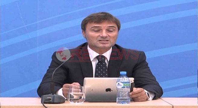 Alibeaj: Tahiri i zhytur në krim, të largohet një orë e më parë - Ora News- Lajmi i fundit