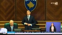 Ndërpritet seanca e Kuvendit të Kosovës, opozita godet me vezë Mustafën