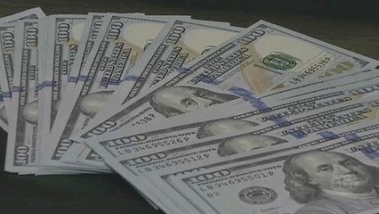 Dólar supera R$ 4 e tem a maior cotação da história