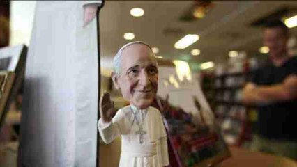 Las tiendas y las calles de Washington preparadas para la visita del papa