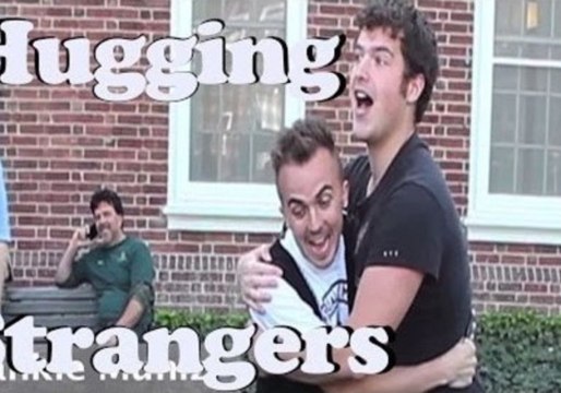 Spontaneous Hugs With Strangers and Celebs