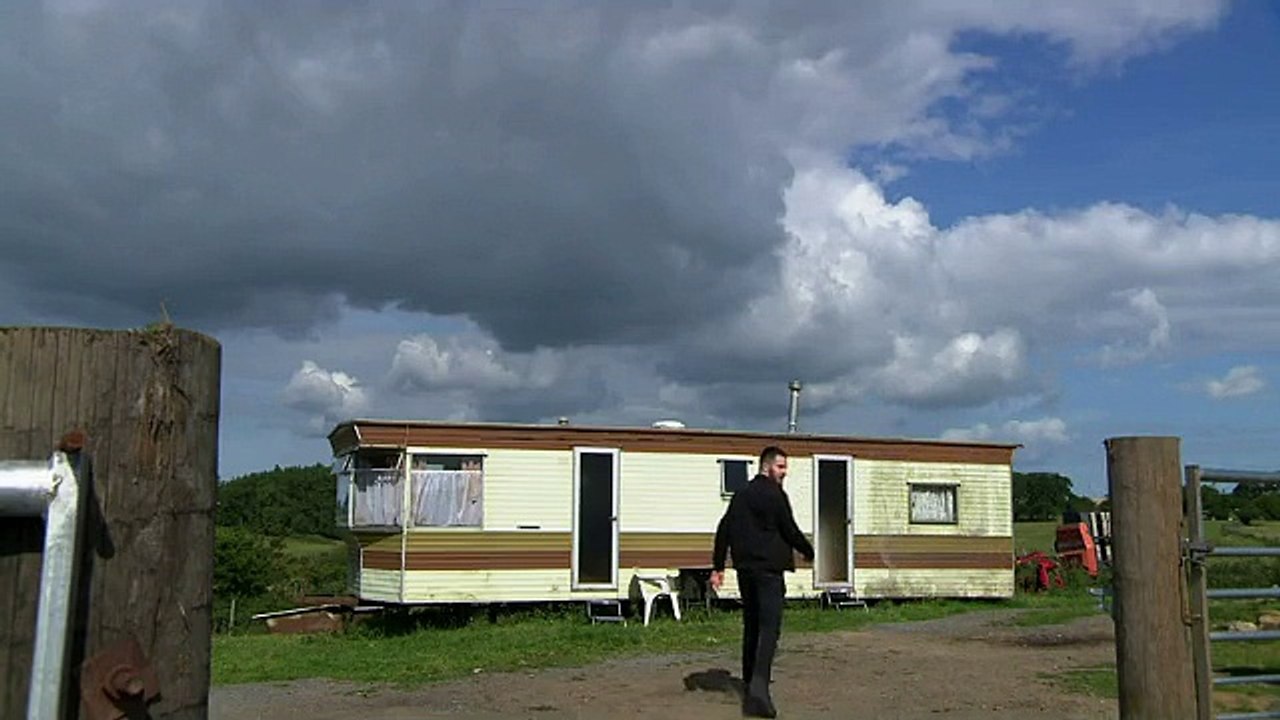 Ross Barton (Emmerdale) - [16th September 2015]