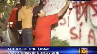Chavista dañan fachada de Globo