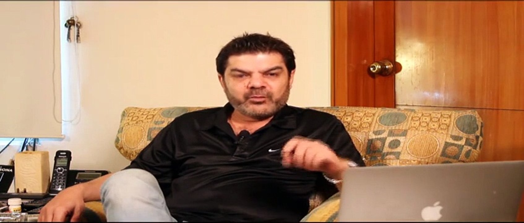 Mubashir Luqman Threats To Take Action Against Fake Accounts On His Name