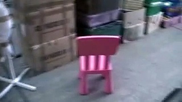 How Stubbs Removers packs for Overseas Removals?