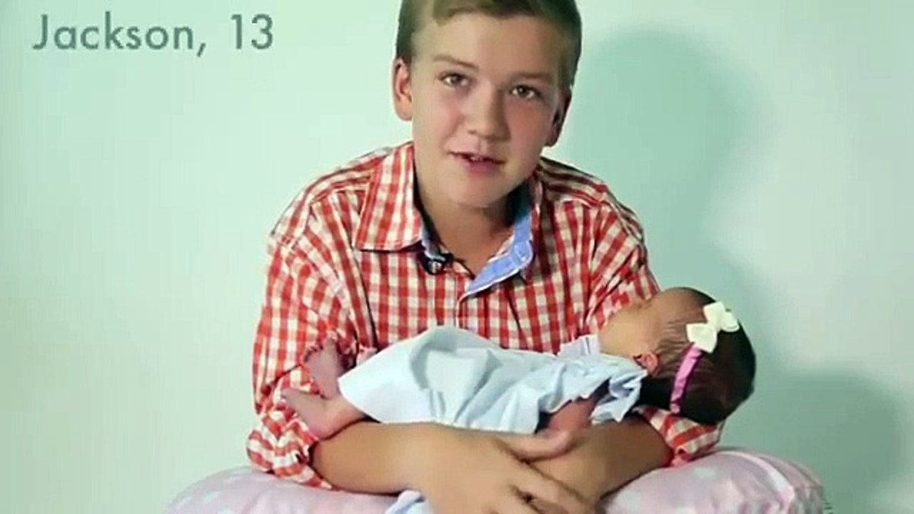 These 6 Big Brothers Meet Their Baby Sister For the First Time – And It’s PRICELESS!