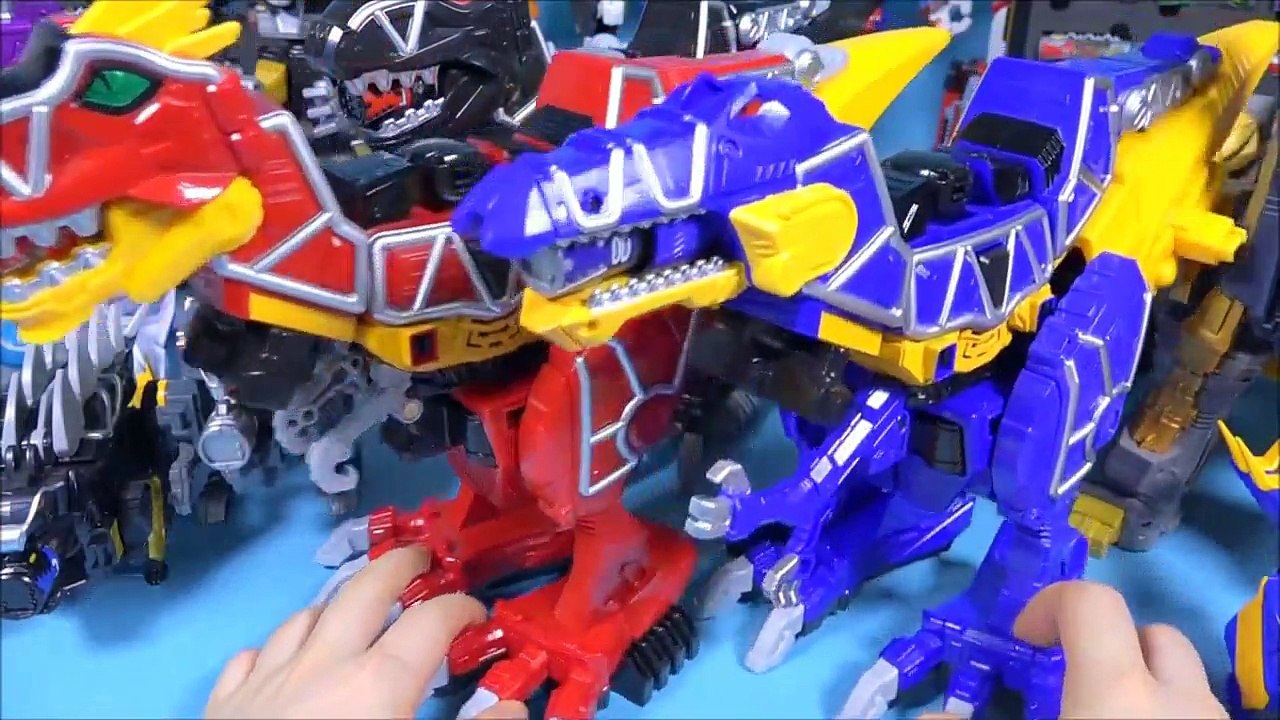 Alimentation de la base de la Fresno airport, le Fresno cellules et dinosaure jouet Power Rangers Dino Charge Kyoryuger jouets