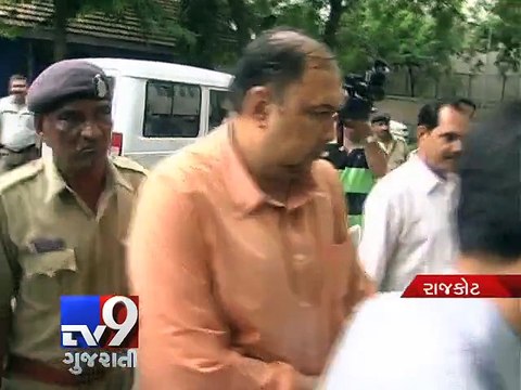 Rajkot: Lustful principal who eloped with two teens arrested, girls rescued - Tv9 Gujarati