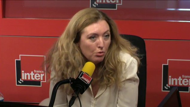 Magazines féminins : qui fait la loi de la mode ?