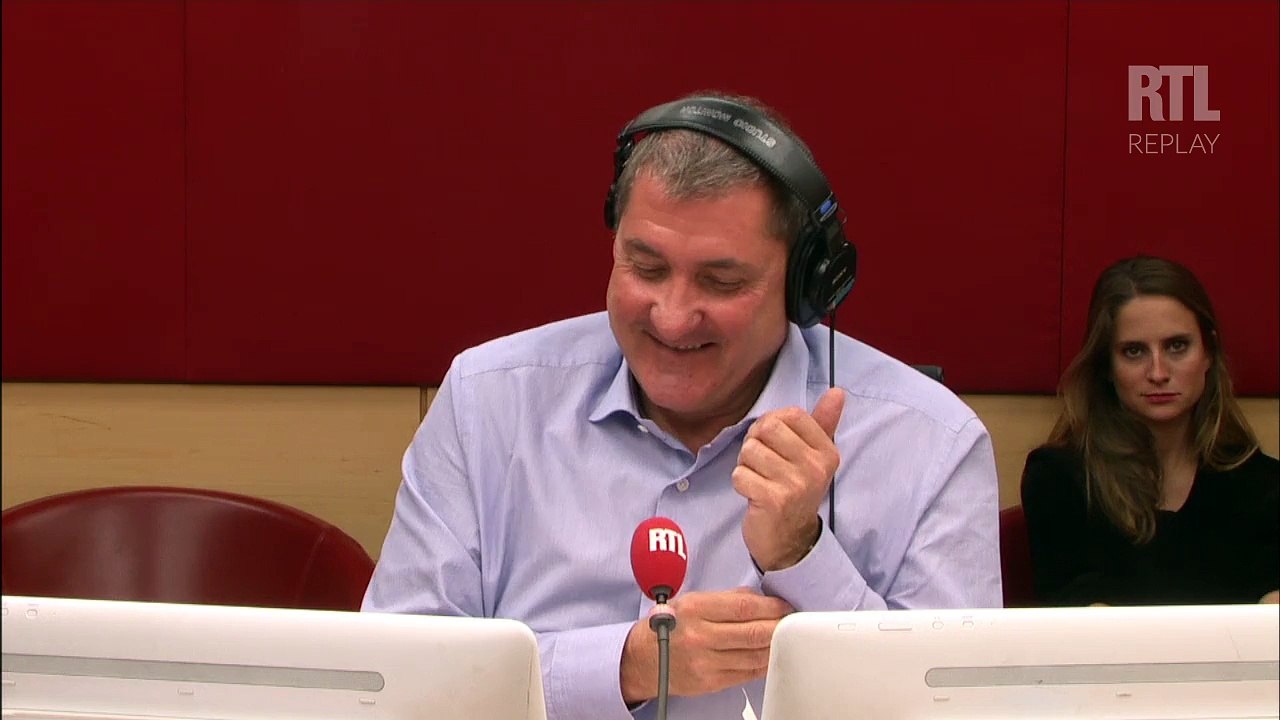 "Incroyable, François Fillon sourit !", s'exclame Nicolas Domenach