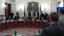 NATO chief stops short of backing Ukraine membership