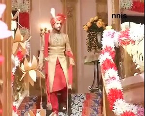 Ek Tha Raja Ek Thi Rani 23rd September 2015 EPISODE - Gayatri Plays A Key Moment