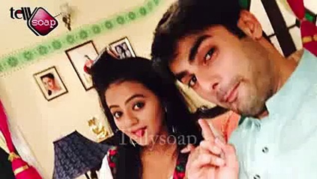 Ragini Phasi Apni hi Jaal mein Sanskar ko aaya Swara Par Pyaar - 23 september 2015 - Swaragini