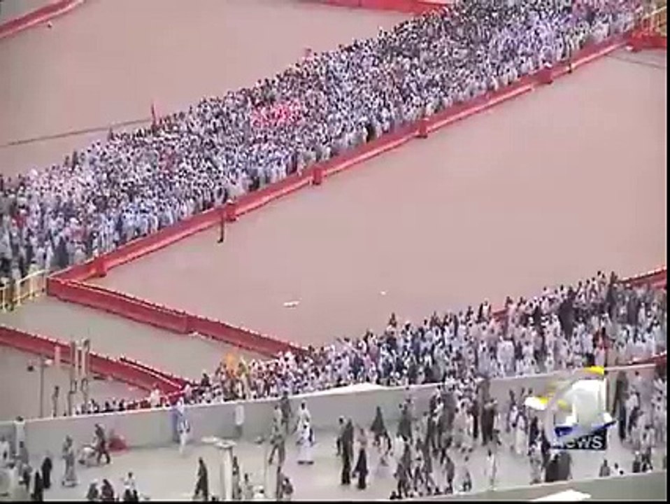 Allahu Akbar, Allahu Akbar, la ilaaha ill-Allah, Allahu Akbar, Allahu Akbar, wa Lillah il-hamd"