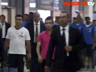 Fener taraftarından muhteşem karşılama