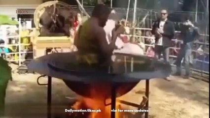A Thailand Monk Sit in Boiling Oil alive - Video Dailymotion