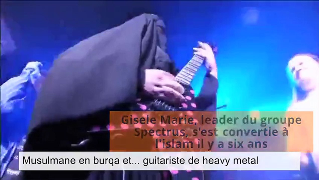 Musulmane en burqa et... guitariste de heavy metal