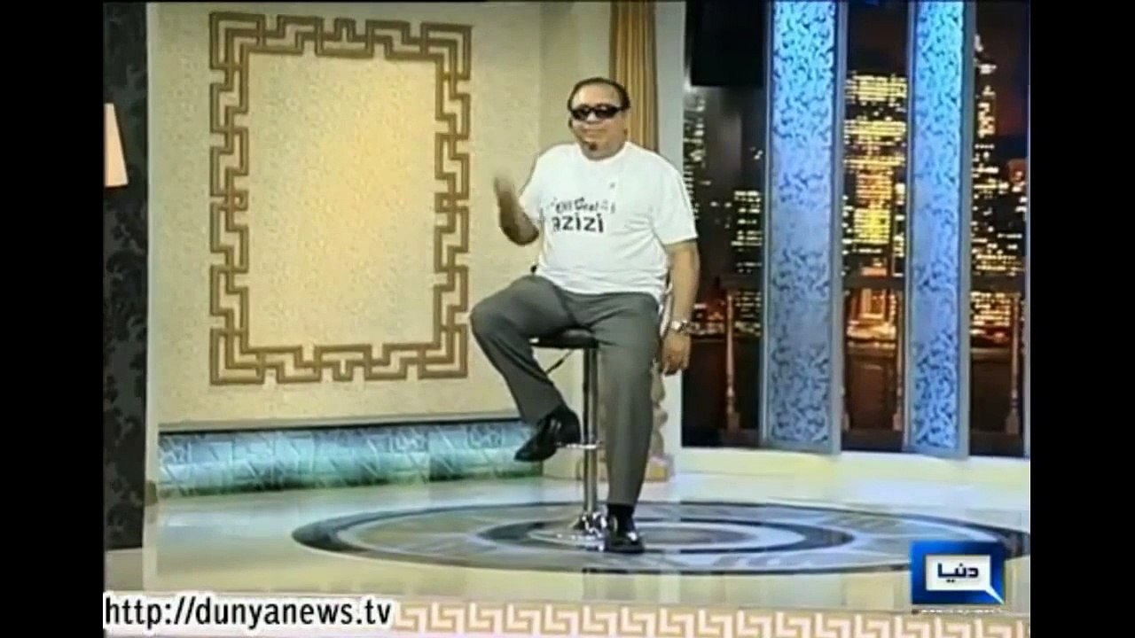 Azizi Valentine Day Special Singing and  Funny Dancing in Hasb e Haal 2015