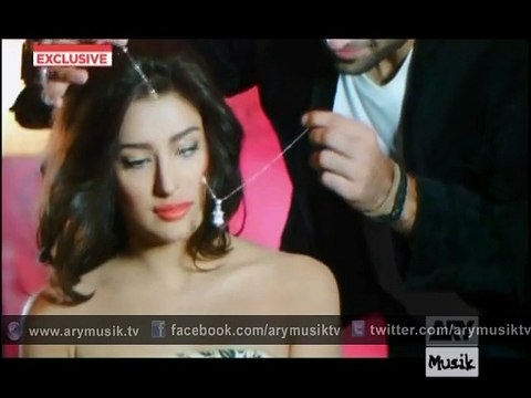 Mehwish Hayat Hot Dance-Alsai by Afsheen Hayat-Mewish Hayat Official