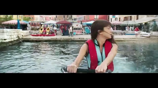 Spectre James Bond 007 _ The Chase Heineken spot (2012) Daniel Craig Zara Prassinot