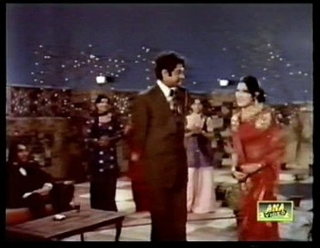 HAMARI SANSON MAIN AAJ TAK WO HINA KI KHUSHBOO - MERAY HAZOOR - NOOR JAHAN ..... Shahid Lovers Circle