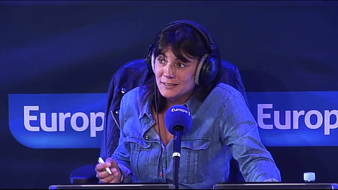 #PDLP : Estelle Denis remplace Cyril Hanouna et prête serment !