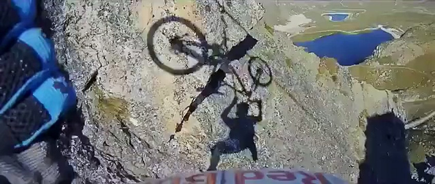 Crazy rider on a slackline with his Mountain bike... Insane