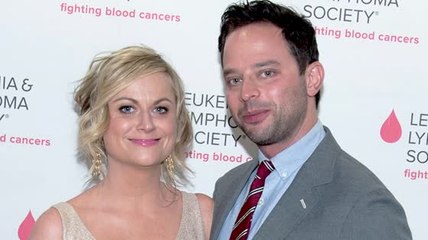 Скачать видео: Amy Poehler and Nick Kroll Split After 2 Years